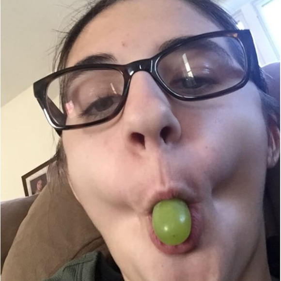 Profile Picture of Summer Lummer (@summerlummer) on Poshmark