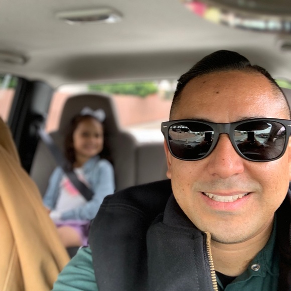 Profile Picture of Andrew Pantoja (@pantoja84) on Poshmark