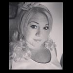 Kim Wallis - Instagram Profile Picture of Kim Wallis (@esmerelda_gingerella) on Instagram