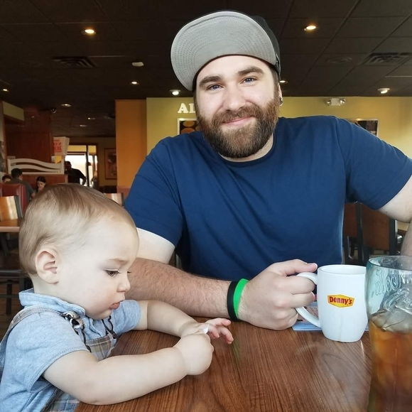 Profile Picture of Erik Heckler (@erikheckler) on Poshmark