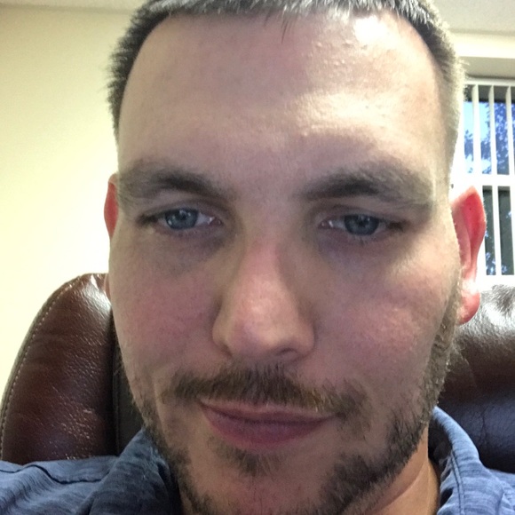 Profile Picture of Michael Shelnutt (@mshelnutt) on Poshmark