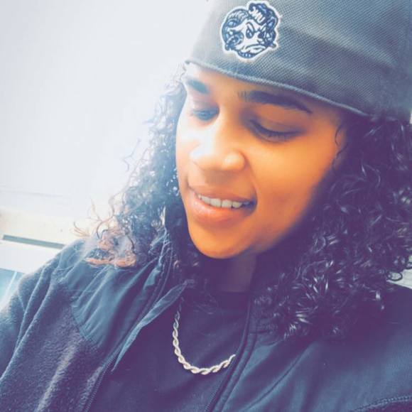 Profile Picture of Tiffany Gwinn (@sphsgwinn40) on Poshmark