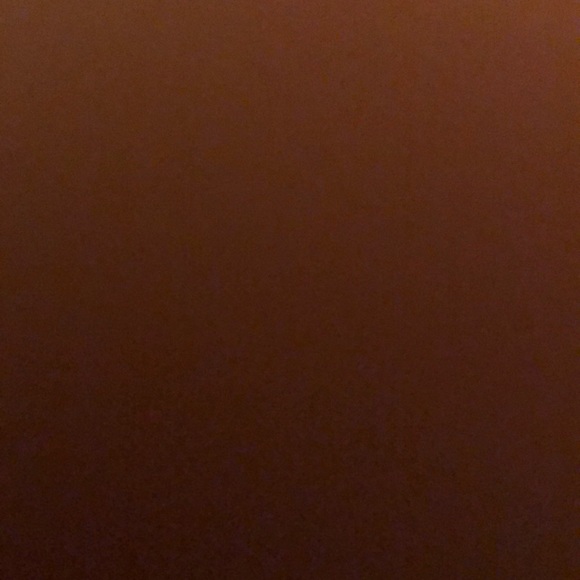 Profile Picture of Alexis James (@jamesa5) on Poshmark