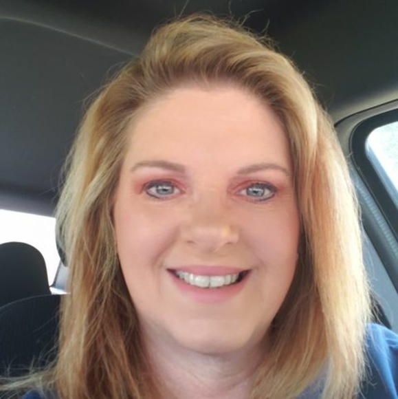 Profile Picture of Wendy Wrenn (@wendy_wrenn) on Poshmark