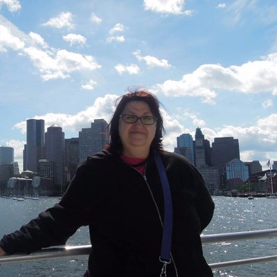 Profile Picture of Vale Frau (@ValeBOSTON) on Twitter