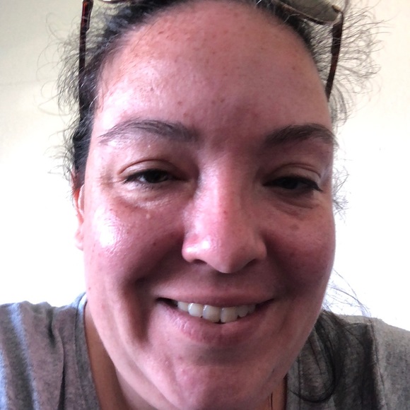 Profile Picture of Alyssa Mcivers (@amcivers12) on Poshmark