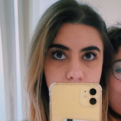 Profile Picture of Houda Baajour (@Houdahellareyou) on Twitter