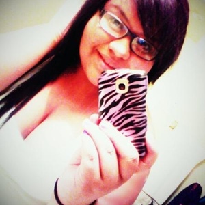 Profile Picture of Miriam Pintor (@lizethp_214) on Myspace