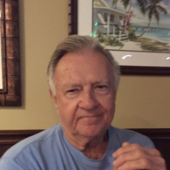 Profile Picture of Bob Tittle (@btittle1) on Poshmark