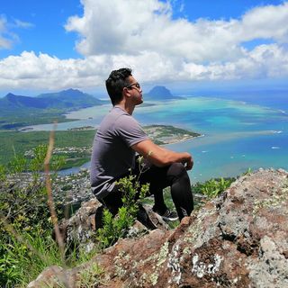 Profile Picture of Christopher Auguste (@ICEBurGzZ) on Facebook