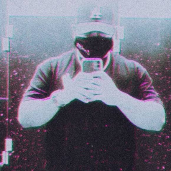 Profile Picture of Daniel Ontiveros (@danny_millan323) on Poshmark