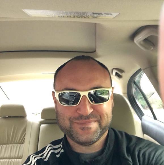 Profile Picture of Nick Barbieri (@bosox1010) on Poshmark