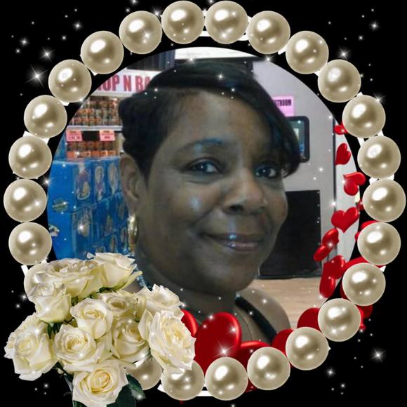 Profile Picture of Wanda Foster (@wpettaway26) on Poshmark