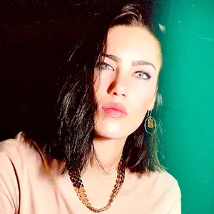 Profile Picture of Anabel Sigel (@anabelsigel) on Tiktok