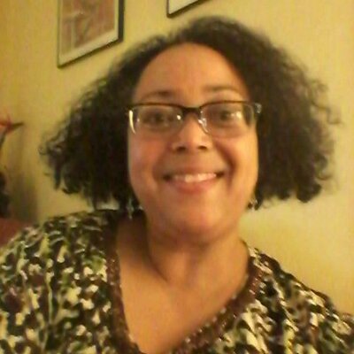 Profile Picture of Terri E. Carswell (@Tliz_) on Twitter