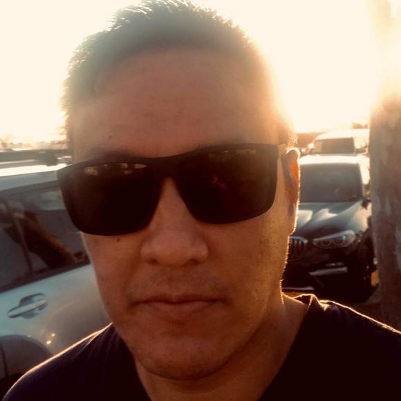 Profile Picture of Nick Nguyen (@nicknguyenzrd) on Poshmark