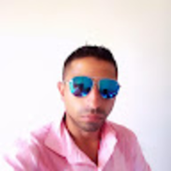 Pablo Fernandez - Poshmark Profile Picture of Pablo Fernandez (@pfpablo195) on Poshmark
