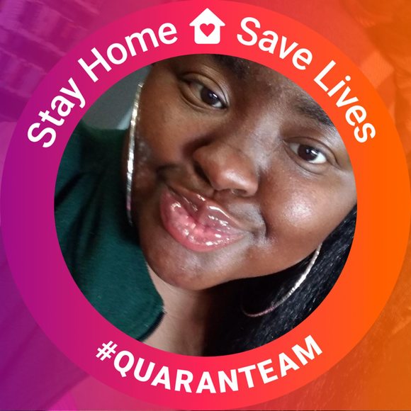 Profile Picture of Agenae Jefferson (@agenaej55) on Poshmark