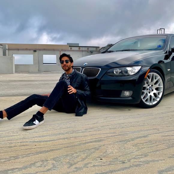Profile Picture of Arjit Singh (@arjit) on Poshmark