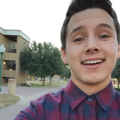 Profile Picture of Jared Ryan (@Heyy_itsJared) on Twitter