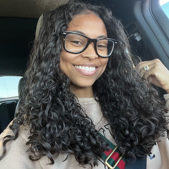 Profile Picture of Brianna Mitchell (@wilcox223) on Poshmark