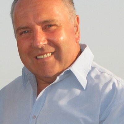 Profile Picture of Eric Flett (@erictheballboy) on Twitter