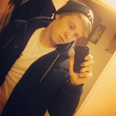 Profile Picture of Scott Davenport (@Davens48) on Twitter