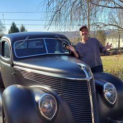 Profile Picture of petertyburski (@petertyburski) on Tiktok