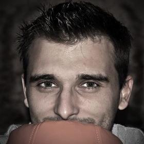 Profile Picture of Raymond Schneider (@raymondosch) on Twitter