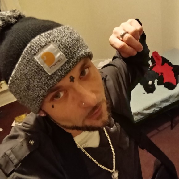 Profile Picture of Chad Robbins (@whiteyr36) on Poshmark