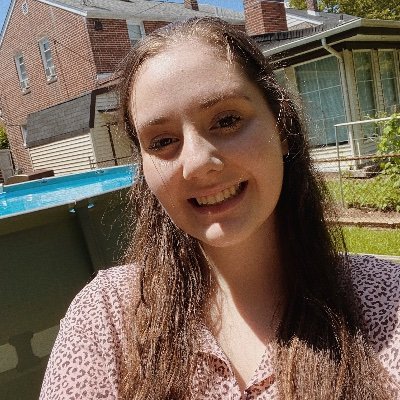 Profile Picture of Leanna Schultz (@LeannaSchultz14) on Twitter
