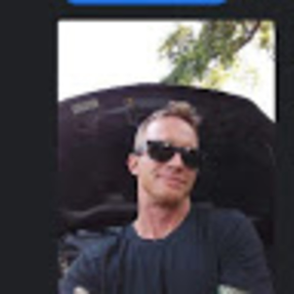 Profile Picture of Brian Swink (@brianswink21574) on Poshmark