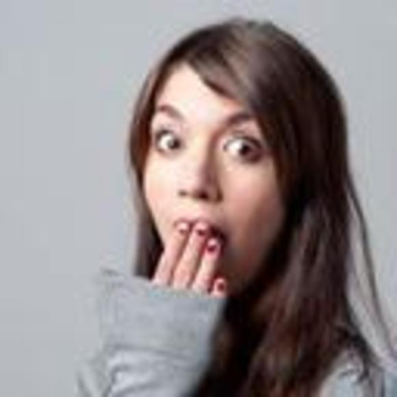 Profile Picture of Hazel King (@hazelking552) on Poshmark