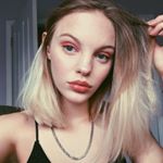 Profile Picture of Catherine Barbeau (@cath3rineaaron) on Instagram