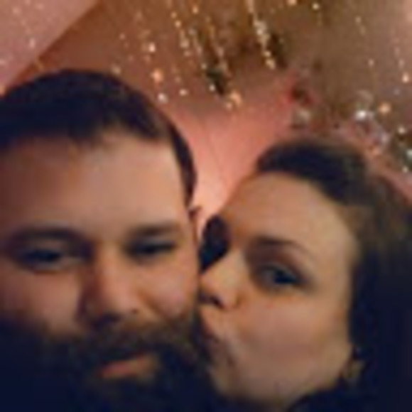 Profile Picture of Xxcrystalxx Bartush (@xx84crystal87xx) on Poshmark