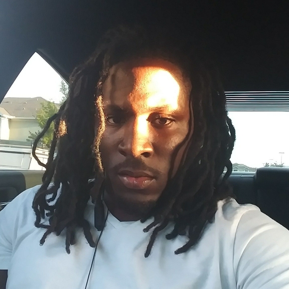 Profile Picture of Paul Beals (@pbeals5) on Poshmark