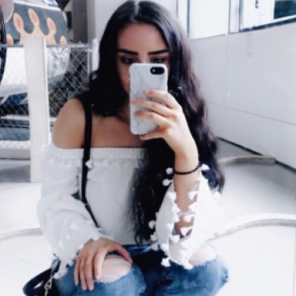 Profile Picture of Adele Enns (@aenns) on Poshmark