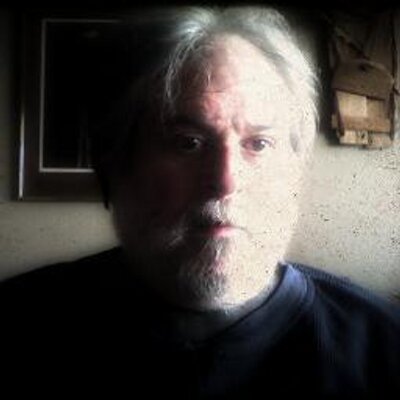 Profile Picture of Andrew Hurwitz (@grubblebump) on Twitter