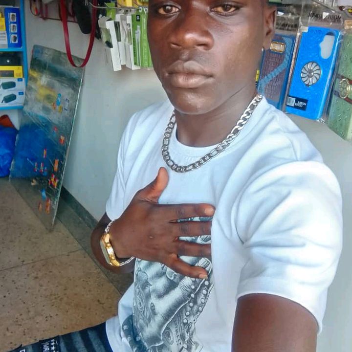 Profile Picture of Evans  Robert (@evans.robert8) on Tiktok
