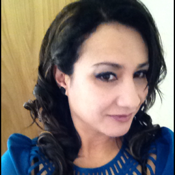 Profile Picture of Luz Leyva (@luzley) on Poshmark