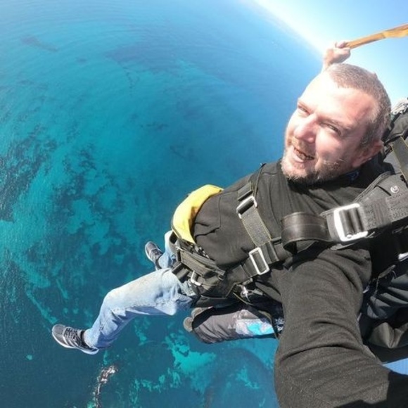 Gordon Sendall - Poshmark Profile Picture of Gordon Sendall (@gp9217234) on Poshmark