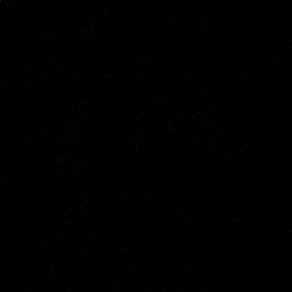 Profile Picture of Joshua Simmons (@joshuasimmon445) on Poshmark