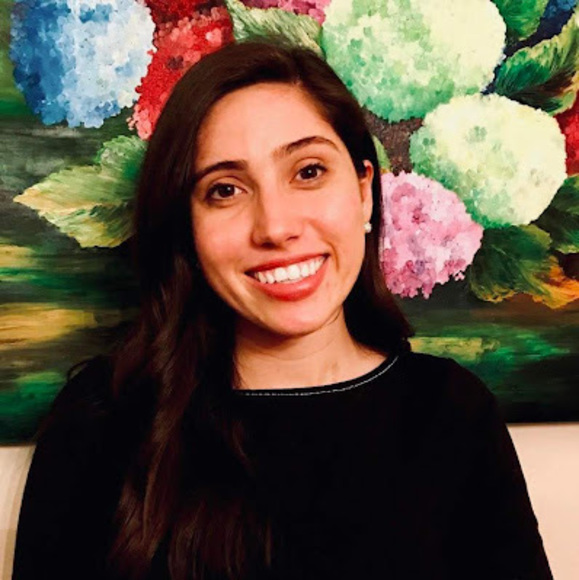 Profile Picture of Angela Grohs (@angelslove94) on Poshmark