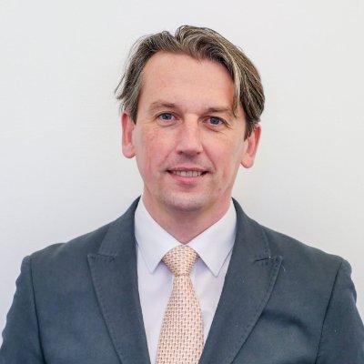 Profile Picture of Stephen Mason (@Dr_Maceo) on Twitter