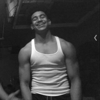 Profile Picture of Laurence Williams (@DTLaurence) on Twitter