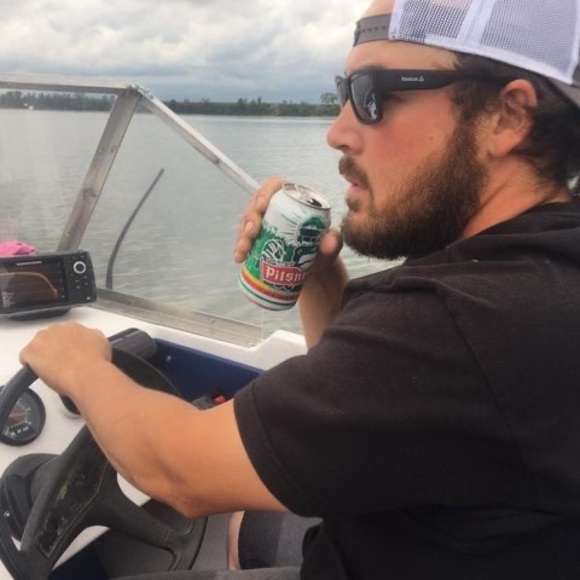 Profile Picture of Matthew Crossman (@bigguy2k27) on Poshmark