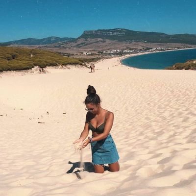 Profile Picture of Paola Simón (@PaolaSmn00) on Twitter