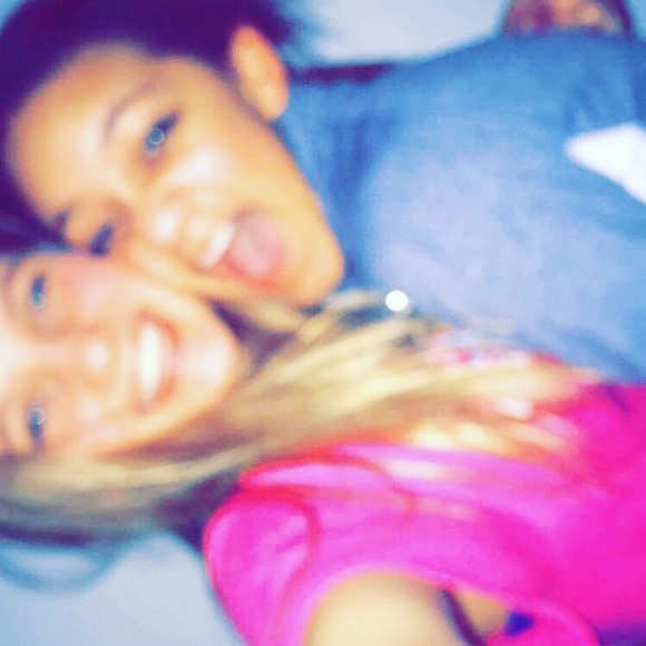 Profile Picture of Kierra Kahm (@kierrakahm) on Poshmark