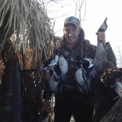 Profile Picture of Jeremy Johnstone (@jeremy_j44) on Twitter
