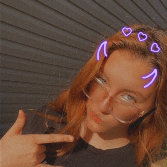 Profile Picture of Avery Boyd (@averyboyd842) on Poshmark